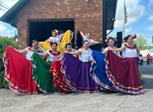 Traditional Hispanic dancers